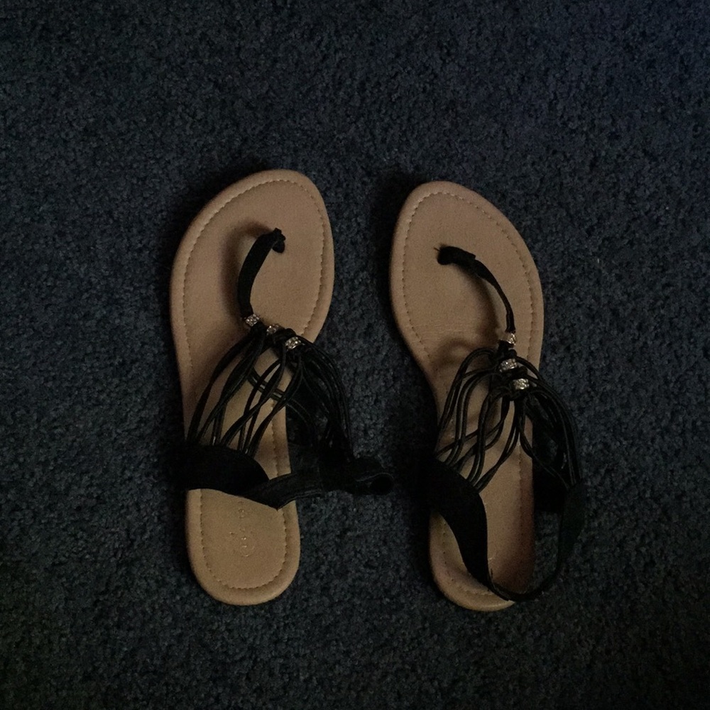 black and gold strappy sandals